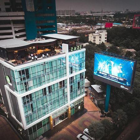 Zazz Urban Bangkok Exterior foto